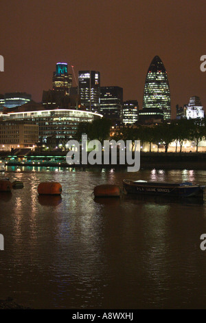 Londoner Stadtbild bei Nacht 2007 Stockfoto