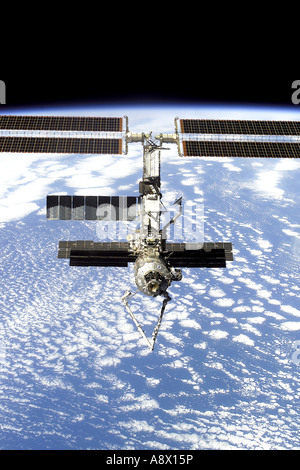 Die internationale Raumstation ISS fotografiert nach Trennung aus dem Space Shuttle Endeavour Stockfoto