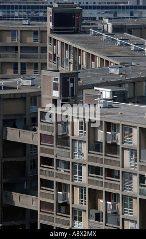 Park Hill Wohnungen Sheffield, South Yorkshire und Einblick in die Stadtlandschaft Stockfoto