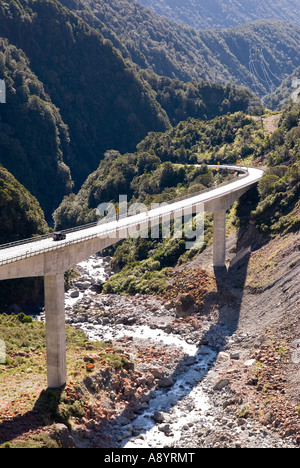 Viadukt Otira Gorge State Highway 73 Westküste in der Nähe von Arthurs Pass New Zealand Stockfoto