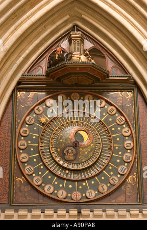 England Somerset Wells Cathedral Interieur den ursprünglichen mittelalterlichen Uhr Europas älteste Stockfoto