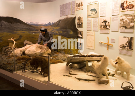 Ausstellung über Jagd die Rentiere Leben auf Spitzbergen im Polar Museum (Polarmuseet) in Tromsø, Norwegen Stockfoto