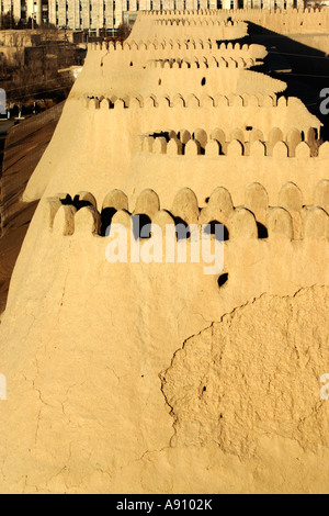 Mittelalterlichen Stadtmauer von Chiwa, Chiwa, Usbekistan Stockfoto