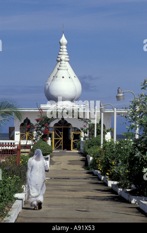 Karibik, Trinidad. Gottesdienst, Tempel am Meer. Stockfoto