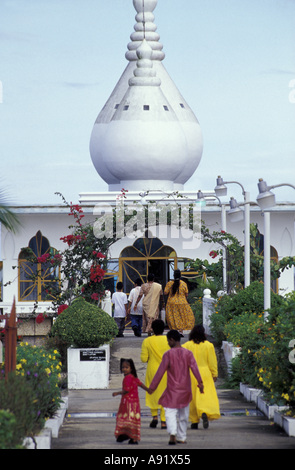 Karibik, Trinidad. Gottesdienst, Tempel am Meer. Stockfoto