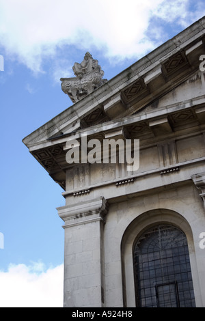 Detail der Nicholas Hawksmoors St Alfege Church in Greenwich, London, England. Stockfoto