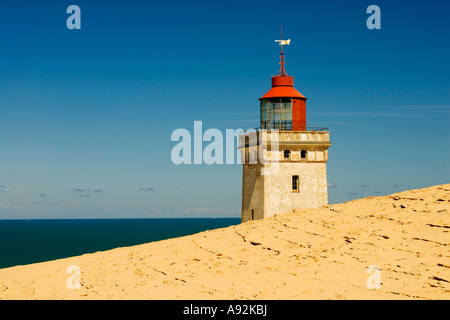 Leuchtturm begraben durch eine Verschiebung Sanddüne bei Rubjerg nahe Loekken, Jütland, Dänemark Stockfoto