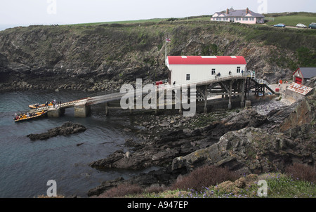 St-Justinian Rettungsstation in der Nähe von St Davids, Pembrokeshire Coast National Park, Wales Stockfoto