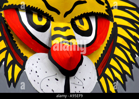 Banner Darstellung eines bengalischen Tigers an der Baishaki Mela Brick Lane London UK Stockfoto