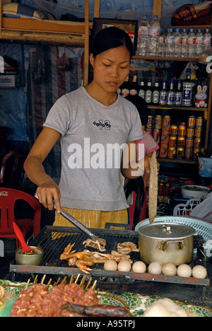 Stadt von Sapa Vietnam Food Vendor Kochen Stockfoto