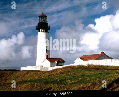 Yaquinna Head-Leuchtturm in der Nähe von Newport Oregon Stockfoto