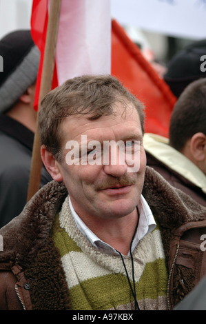 Bauern-Demonstration gegen die Regierungspolitik und ehemalige polnische Landwirtschaftsminister Andrzej Lepper. Warschau, Polen. Stockfoto