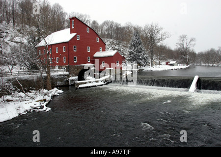 Clintons Wahrzeichen Red Mill, befindet sich in Hunterdon County, New Jersey USA Stockfoto