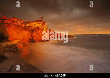 Küsten Immobilien Woods Cove in Laguna Beach im Abendlicht Southern California Stockfoto