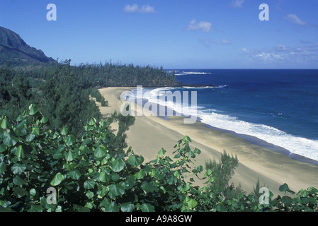 LUMAHAI STRAND HANALEI BAY KAUAI KÜSTE HAWAII USA Stockfoto