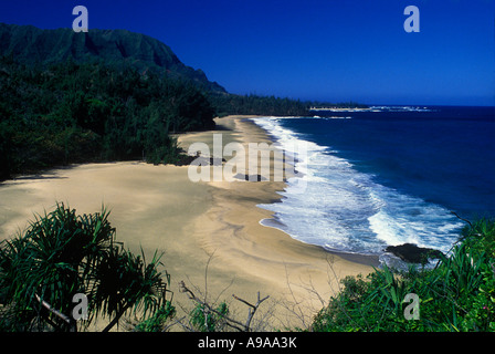LUMAHAI STRAND HANALEI BAY KÜSTE KAUAI HAWAII USA Stockfoto