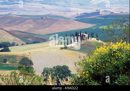 Toskanischen Aussicht südlich von Siena Italien Stockfoto