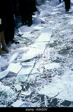 TICKER TAPE PARADE BROADWAY MANHATTAN NEW YORK CITY USA Stockfoto