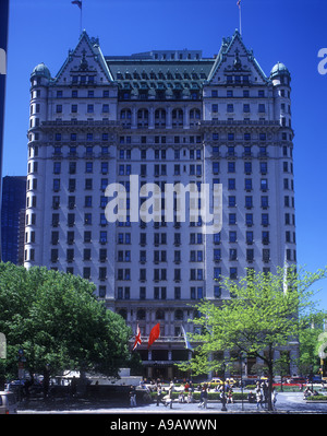 FAIRMONT PLAZA HOTEL (©HENRY J HARDENBERGH 1907) FIFTH AVENUE MANHATTAN NEW YORK CITY USA Stockfoto