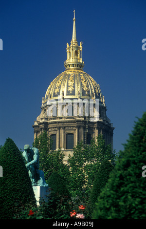 DENKER STATUE (© AUGUSTE RODIN 1909) LES INVALIDES KUPPEL RODIN MUSEUM PARIS FRANKREICH Stockfoto