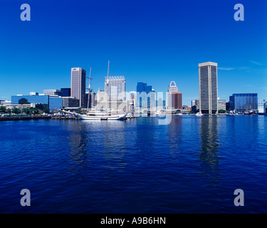 INNENHAFEN SKYLINE BALTIMORE MARYLAND USA Stockfoto