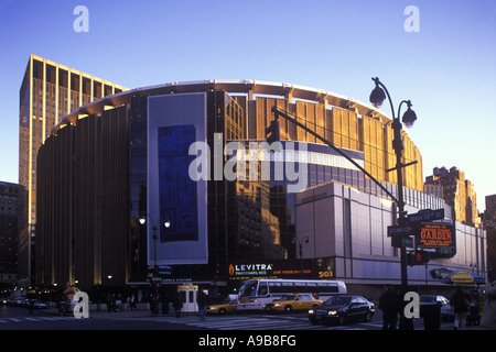 MADISON SQUARE GARDEN (© CHARLES LUCKMAN 1968) EIGHTH AVENUE IN MANHATTAN NEW YORK CITY USA Stockfoto