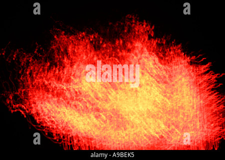 Firey rot glühen, aus einem LWL-Lampe. Stockfoto