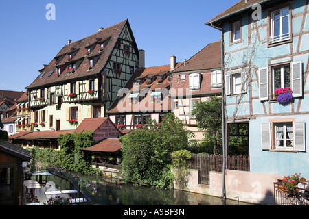 Kanal-Szene in der Stadt Colmar-Haut-Rhin, Elsass, Frankreich. Stockfoto