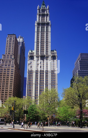 WOOLWORTH BUILDING (©CASS GILBERT 1913) BROADWAY MANHATTAN NEW YORK CITY USA Stockfoto