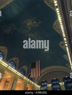 DECKE (© PAUL CESAR HELLEU 1914) MAIN CONCOURSE GRAND CENTRAL TERMINAL MIDTOWN MANHATTAN NEW YORK CITY USA Stockfoto