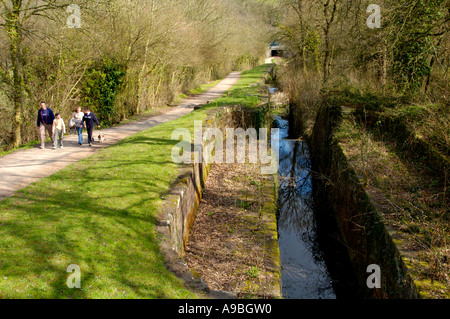 Verfallenen eröffnete Crumlin Arm des Monmouthshire und Brecon Canal bei vierzehn sperrt 1799 in der Nähe von Newport South Wales UK Stockfoto