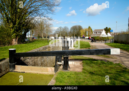 Abschnitt des Crumlin Arms Monmouthshire und Brecon Canal bei vierzehn sperrt eröffnete 1799 in der Nähe von Newport South Wales UK restauriert Stockfoto