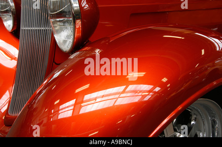 Nahaufnahme von einem glänzenden orange Hot rod Stockfoto