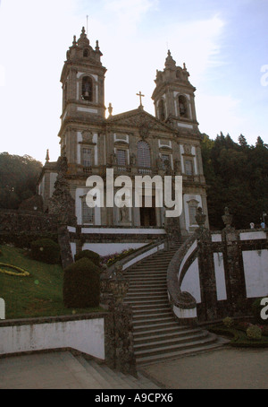 Prachtvolle Kirche kirchliche Architektur Hill Top Wallfahrtsort Bom Jesus Braga Porto Norte Nord Portugal Iberia Europa anzeigen Stockfoto