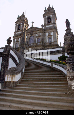 Prachtvolle Kirche kirchliche Architektur Hill Top Wallfahrtsort Bom Jesus Braga Porto Norte Nord Portugal Iberia Europa anzeigen Stockfoto