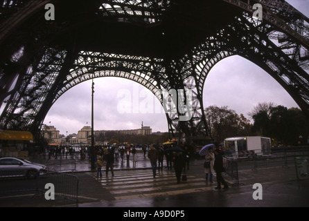 Zeigen Sie herrliche Tour Eiffel-Turm, einer der höchsten Eisen-Gebäude in der Welt Paris Frankreich-Nordeuropa an Stockfoto