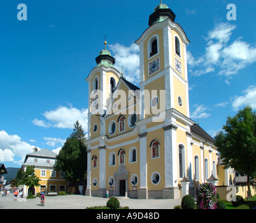 Kirche im Zentrum Stadt, St. Johann in Tirol, Tirol, Österreich Stockfoto