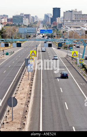 Diagonal Avenue von Ronda Dalt Brücke Stockfoto