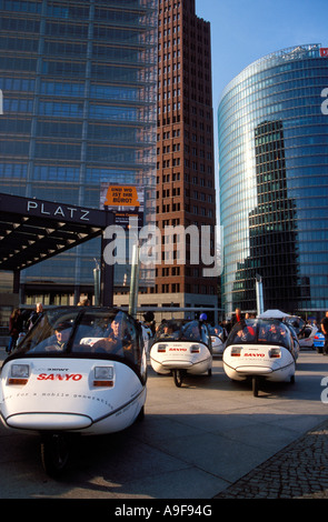 TWIKES am Potsdamer Platz während des Elektrofahrzeug-Symposiums in Berlin Deutschland Stockfoto