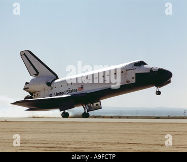 Space Shuttle Endeavour Landung auf der Edwards Air Force Base Kalifornien Stockfoto