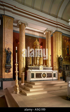 Innere des Ostansicht des St. Francis Xavier Church, Hereford, England Stockfoto