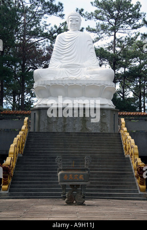 Buddha Statue Dalat Vietnam Stockfoto