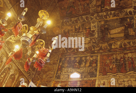 Narthax Interieur Wandbilder, die Kirche der Heiligen Paraskeva, traditionelle Maramures Stil Holzkirche in Desesti, Rumänien Stockfoto