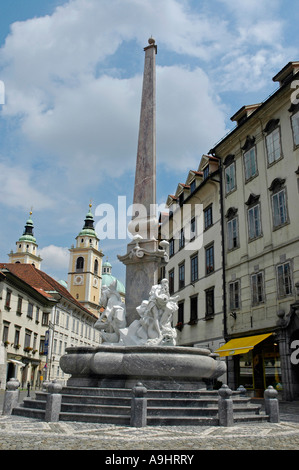 Brunnen von Francesco Robba, drei Krainer Flüsse, Ljubljana, Slowenien Stockfoto