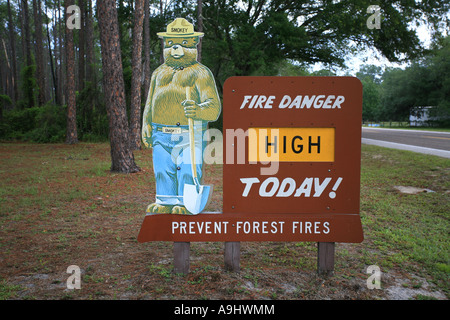 Brandgefahr hoch heute, Herr Smokey, Wald Ocala, Florida, USA Stockfoto