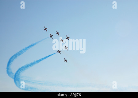 ANG99129 Air Show von Air Force India am Marine Drive Bombay jetzt Mumbai Maharashtra Indien am 17. Oktober 2004 Stockfoto