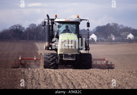 Ackerland urbar Rendlesham nahe Woodbridge, Suffolk, UK. Stockfoto