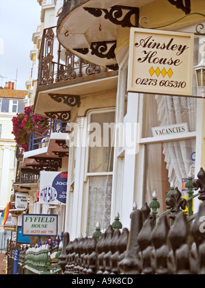 Bed &amp; Breakfast Hotel Zeichen Brighton UK Stockfoto