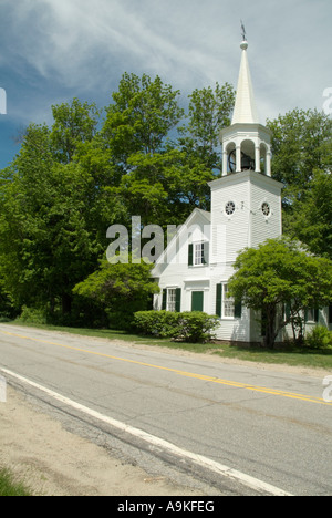 Wonalancet Union Chapel in den Frühlingsmonaten befindet sich in Wonalancet New Hampshire USA ist Teil von Neu-England Stockfoto