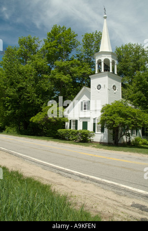 Wonalancet Union Chapel in den Frühlingsmonaten befindet sich in Wonalancet New Hampshire USA ist Teil von Neu-England Stockfoto